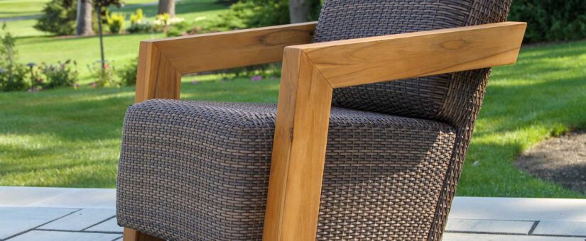 TNA9977 – Bronson Teak & Reticulated Wicker Armchair